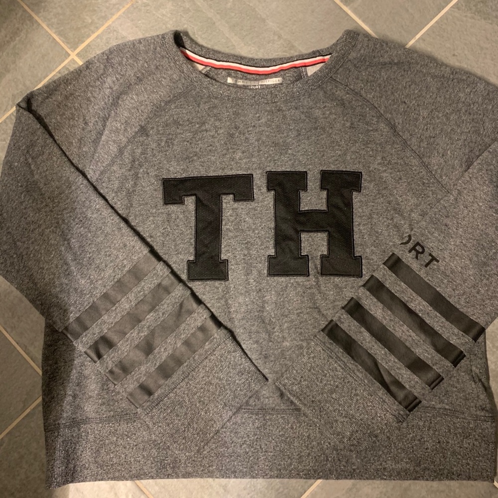 tommy hilfiger crewneck
